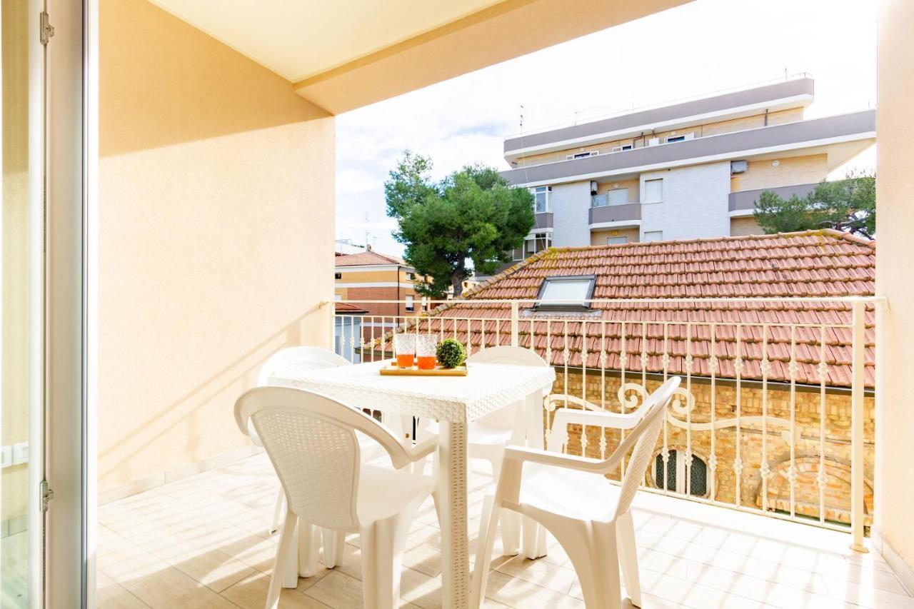 Corallo 1P - Palazzina Laura Myho Casa Tortoreto المظهر الخارجي الصورة