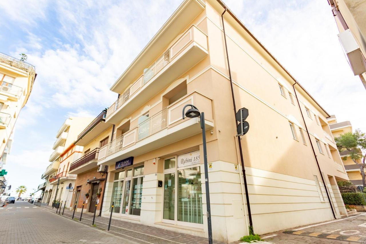 Corallo 1P - Palazzina Laura Myho Casa Tortoreto المظهر الخارجي الصورة